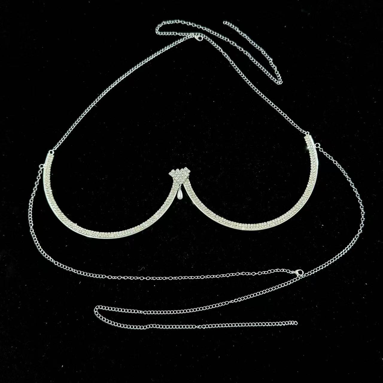 Damski biustonosz z perłową za – Body Jewelry Necklace recenzja i cena